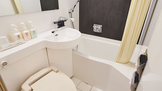 エコノミー ツインルーム 喫煙可