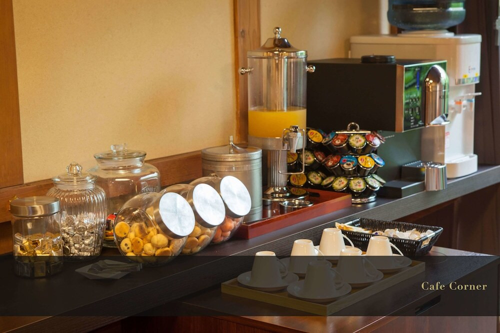 ドリンク飲み放題でお部屋時間やお食事を楽しんで4277177