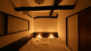 クラブ ツインルーム 共用バスルーム