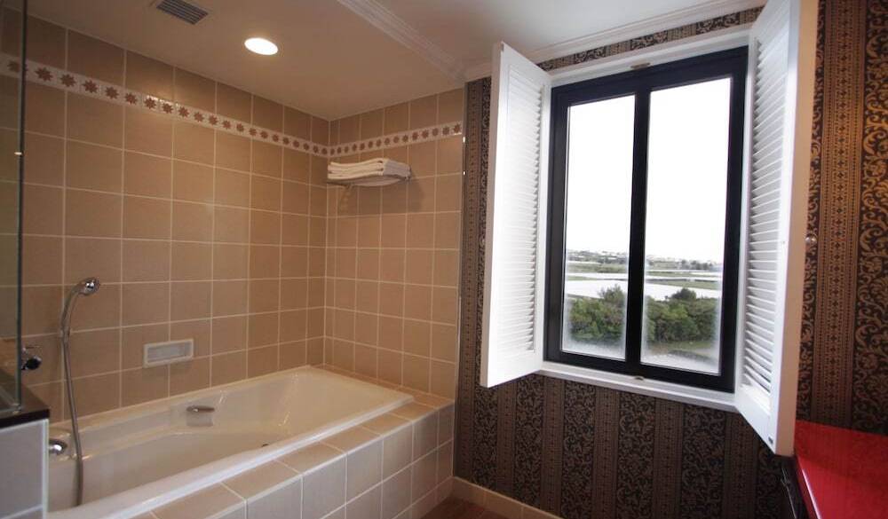 バスルーム一例③ / 3