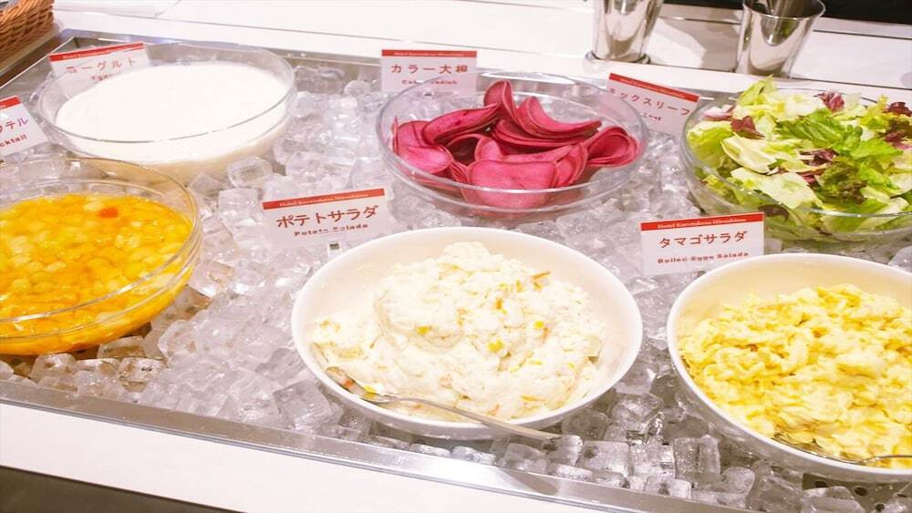 朝食ビュッフェ