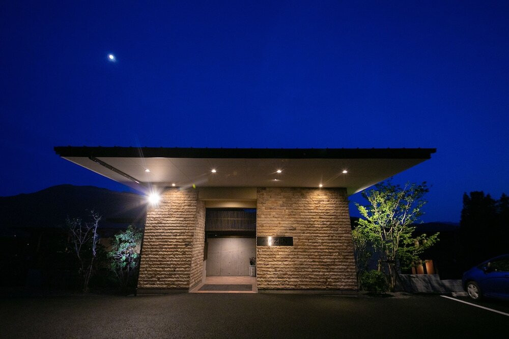 人気シェフが手掛ける美食の宿でフレンチに舌鼓3391129