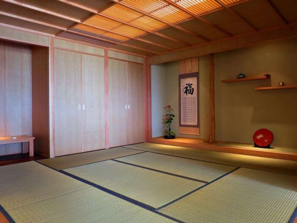 湛水の間