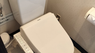 和室8畳 共用バスルーム