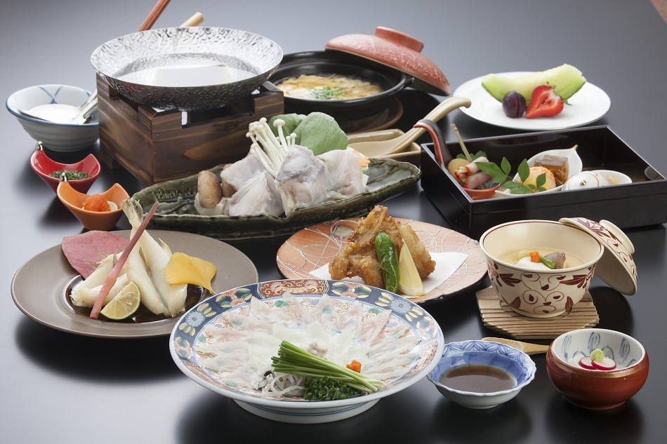 「関門海峡」の目の前で観光も買い物も近くて便利！4253187