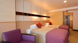 ツインルーム　シャワーブース付 喫煙可 [京都駅からの無料シャトルバスあり]