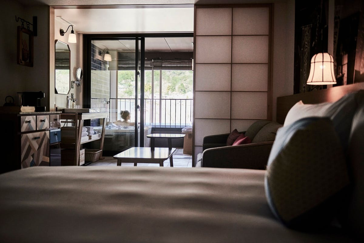 カップルステイにおすすめ♡水着で楽しむサーマルスプリング4065527