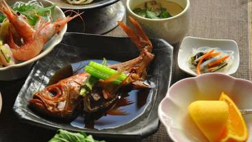 食事・飲み物 / 5