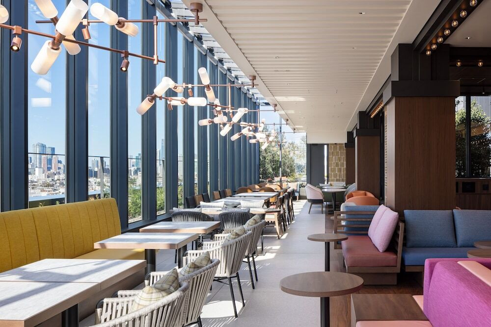 OMOカフェ＆バル