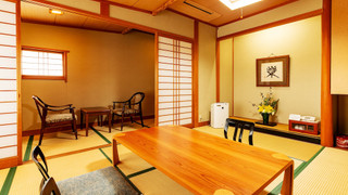 トラディショナル ルーム 喫煙可