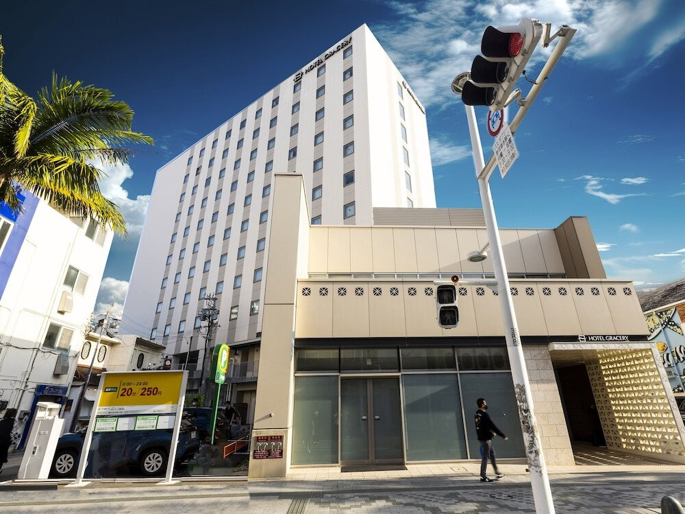 海の中にいるようなコンセプトルームで沖縄らしさに浸って4286390