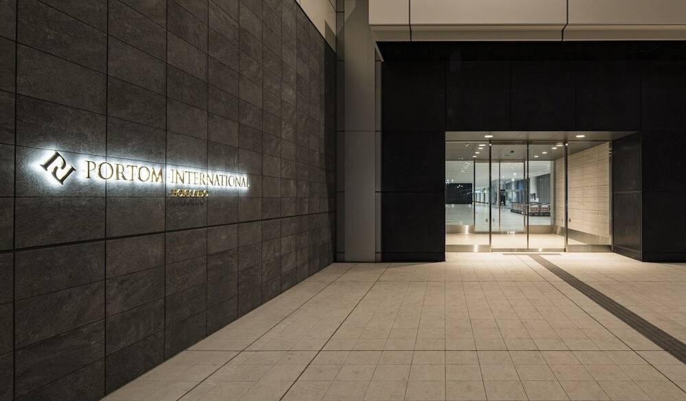 エントランス / 1