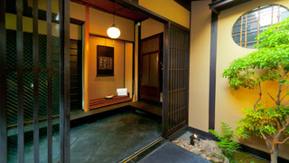 トラディショナル ハウス