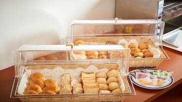 朝食ビュッフェ / 18