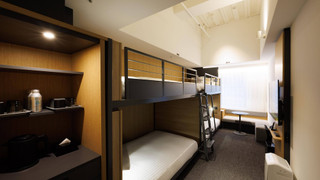 ２段ベッドルーム（シングルベッド４台）