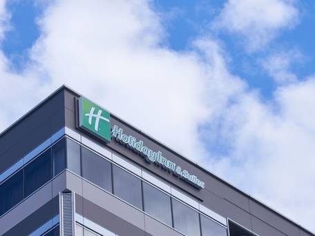 ホリデイ・イン＆スイーツ新大阪 / 5