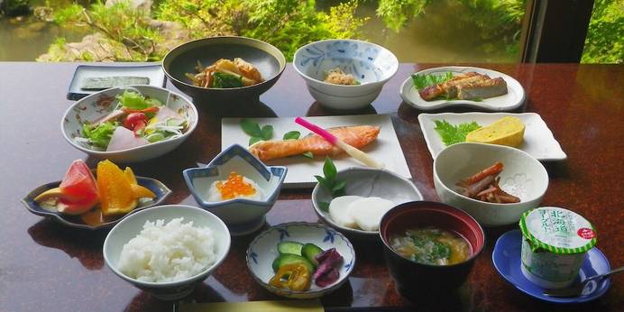割烹旅館 新花の茶家(群馬県 旅館) / 1
