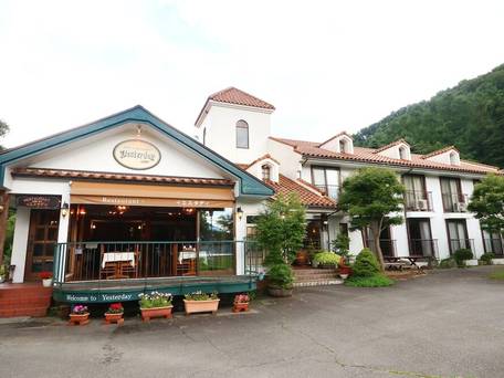 ホテル＆レストラン イエスタディ / 1