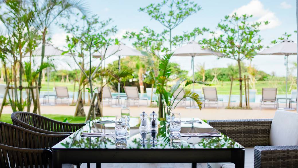 「アマハジ」のテラス席 / 3