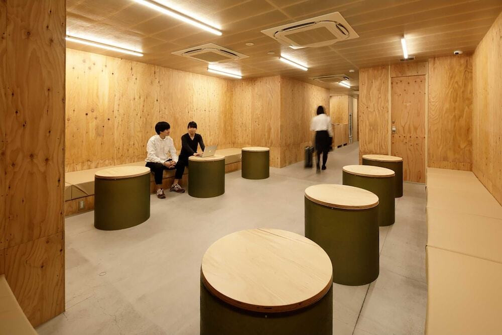 ロビー応接スペース