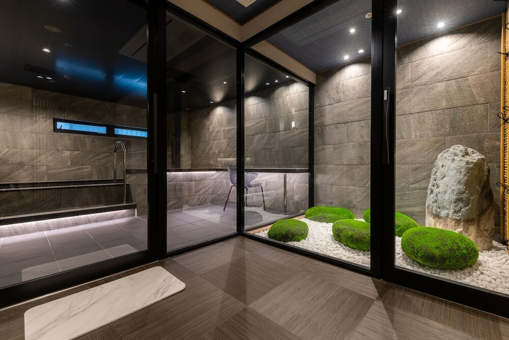 バー付き貸切風呂「扇庭」①