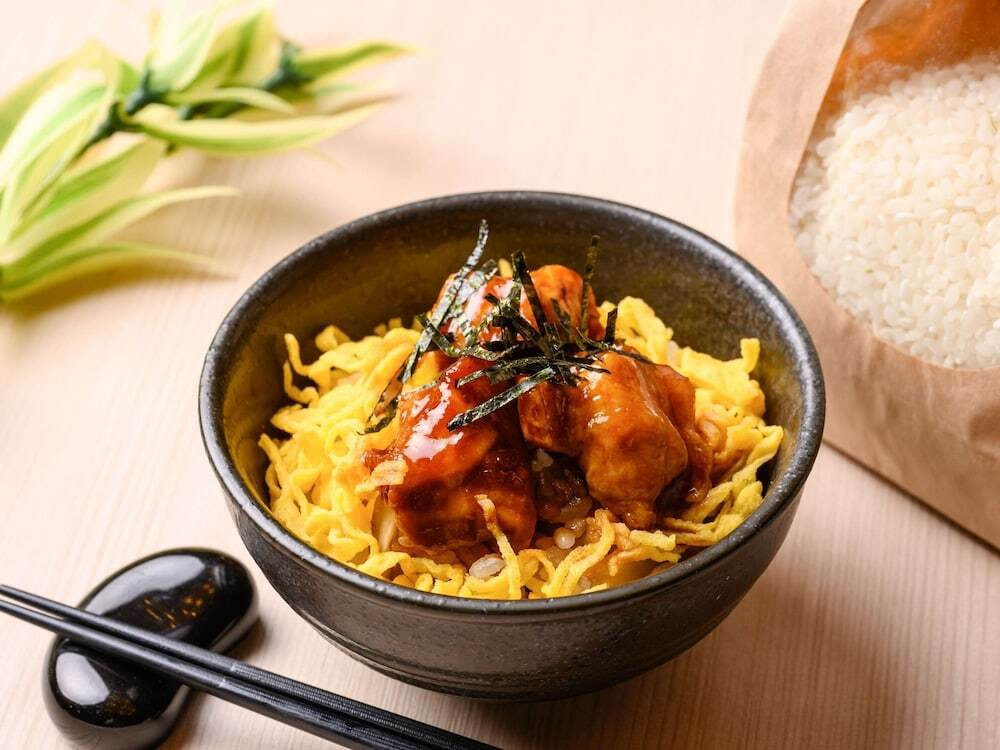 期間季節限定のスムージーが魅力の無料朝食4258052