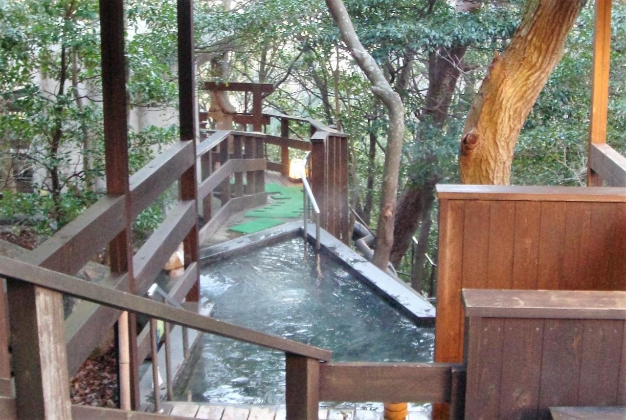 8.湯の山温泉 彩向陽3846271