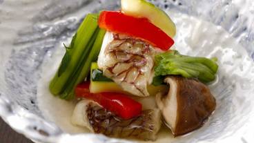 食事・飲み物 / 8