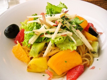 「フルーツピークス 八山田本店」料理 597839 フルーツパスタ（温）￥1050