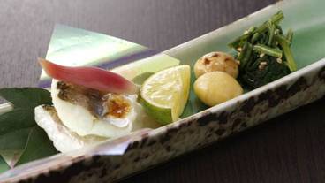 食事・飲み物 / 2