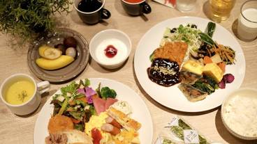 朝食ビュッフェ / 7