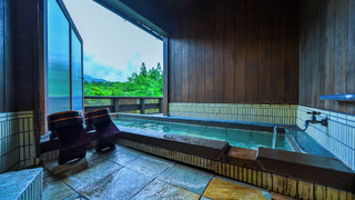 和洋室　由布岳ビュー　『蘇芳』