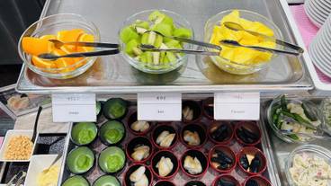 朝食ビュッフェ / 8