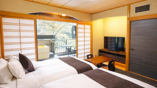 [和モダン和室]27平米＋専用テラス8平米　総檜露天風呂　喫煙