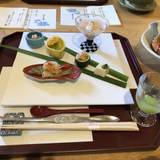 完全個室の食事処で
北海道グルメを味わう / 2