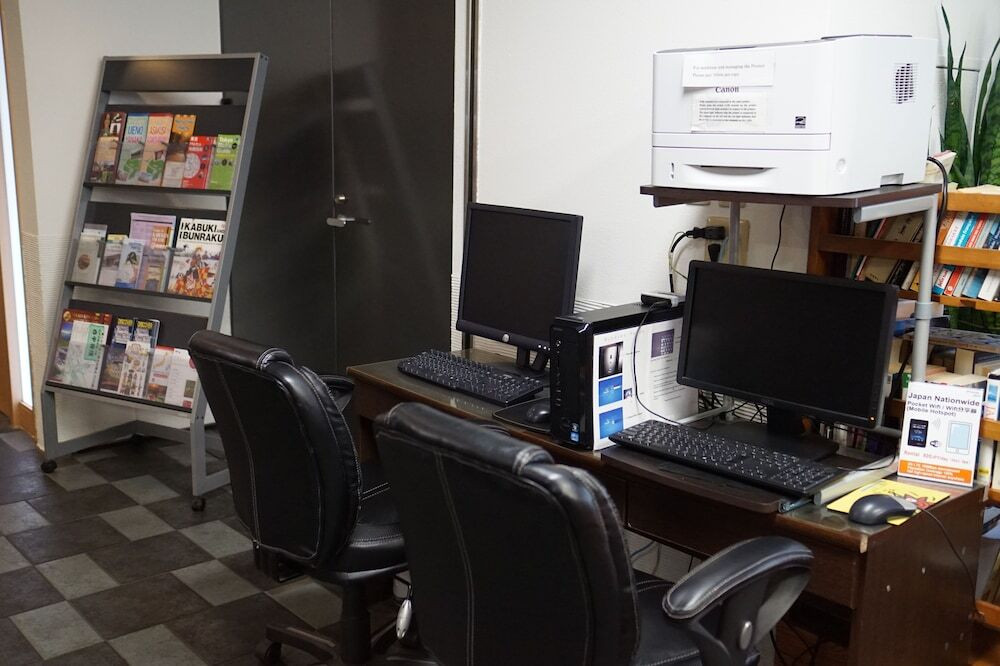 ロビーラウンジ