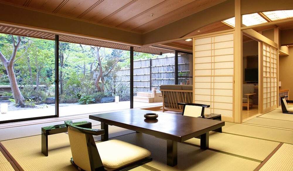 庭園露天風呂付特別室 / 4