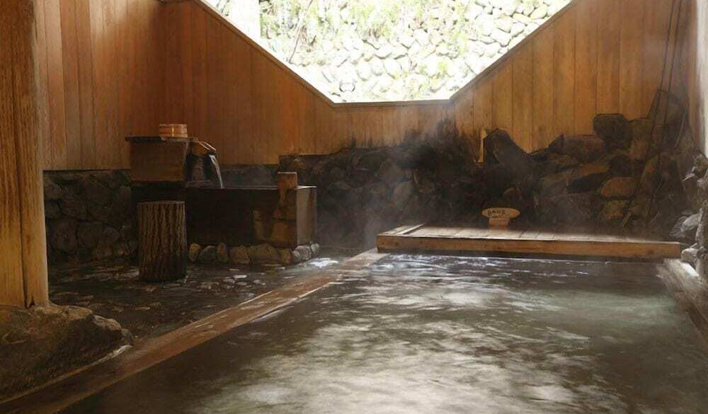 露天風呂 自然風呂 / 1