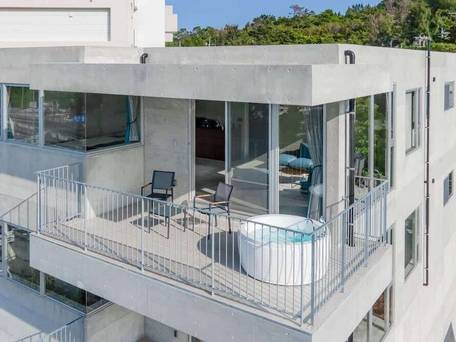 OKINAWA PLAISANT VILLA / 3