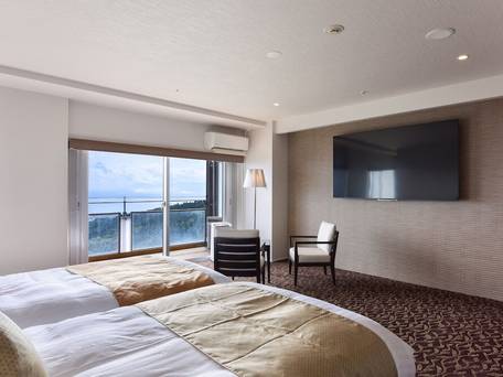 別邸 天降る丘 / 4