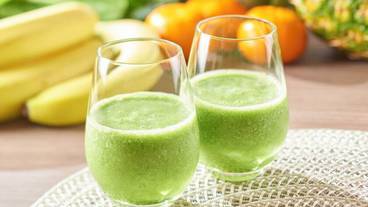 朝食ビュッフェ フルーツと野菜のスムージー / 6