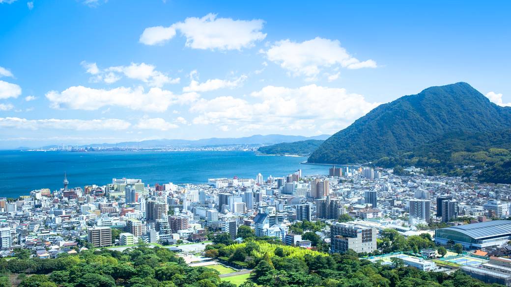 大分市街と別府湾 / 1