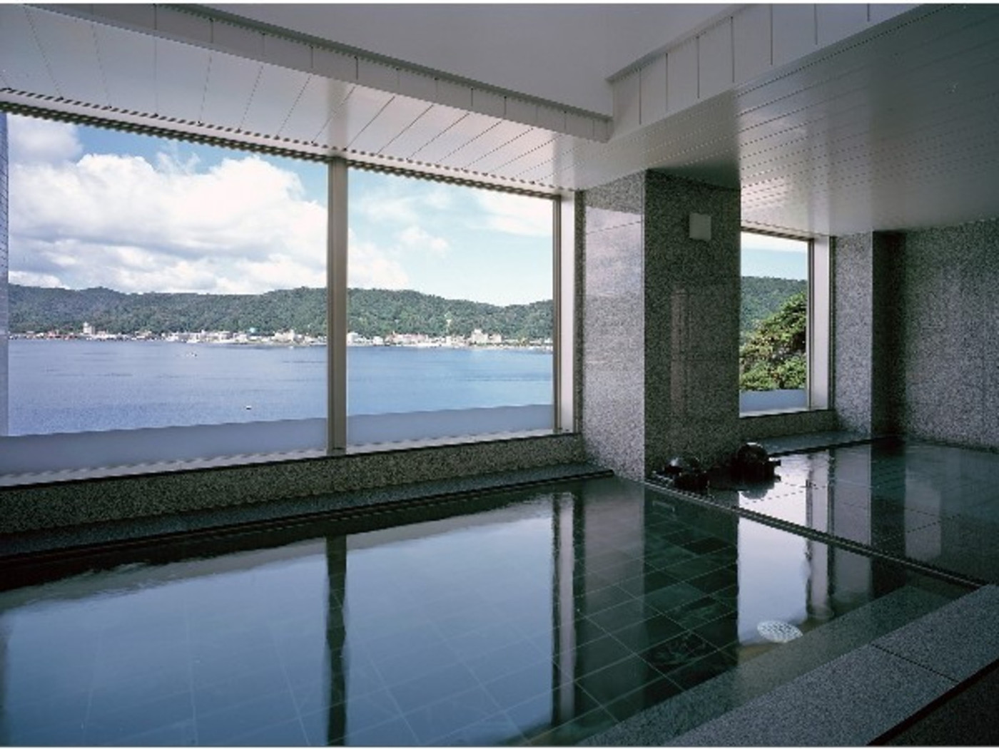 静寂に包まれたプラベート感たっぷりのホテル3476369