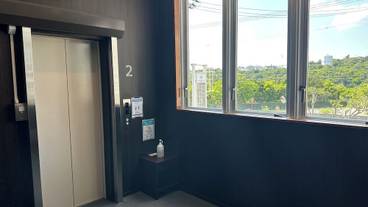 エレベーター / 1