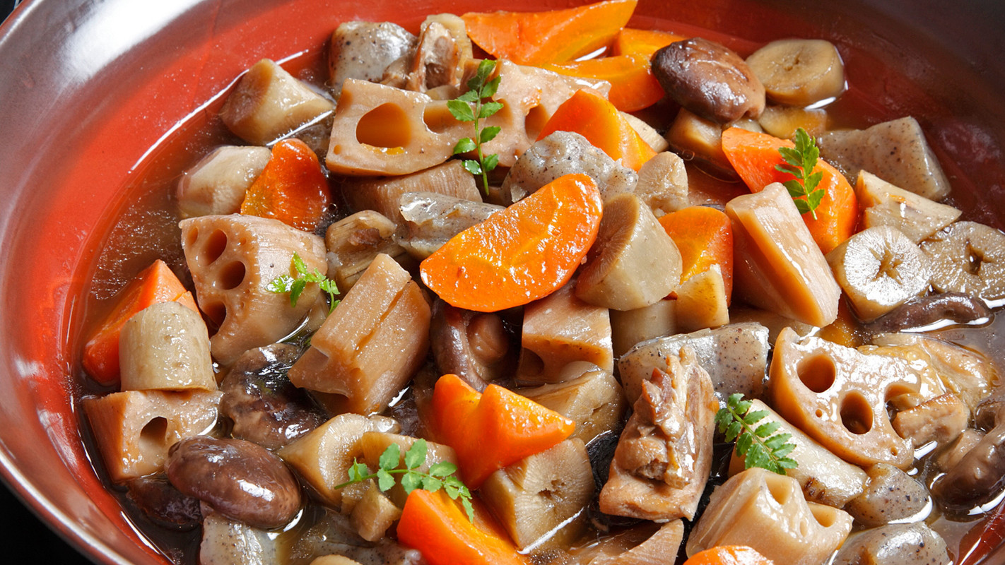 朝食ブッフェ 温総菜一例