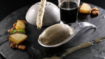 食事・飲み物 / 12