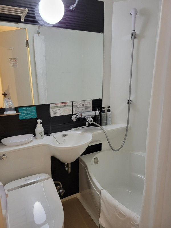 お部屋のバスルーム