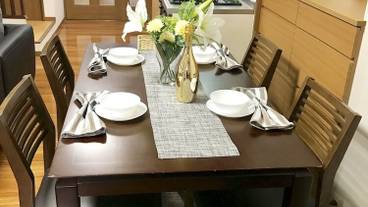 客室内のダイニングエリア / 19