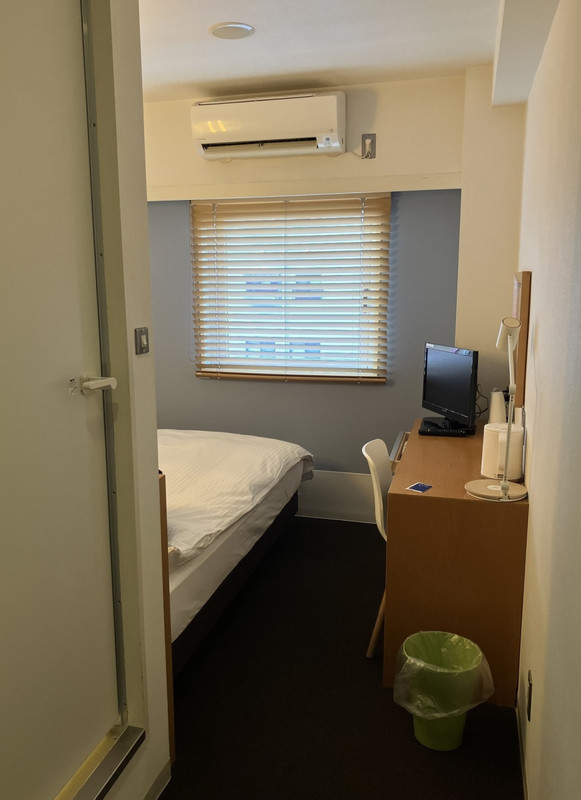 カプセルに比べたら天国