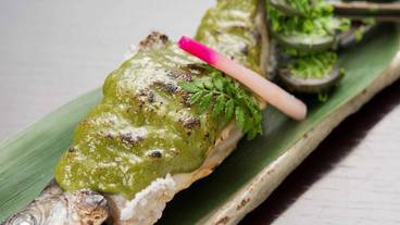 食事・飲み物 / 23